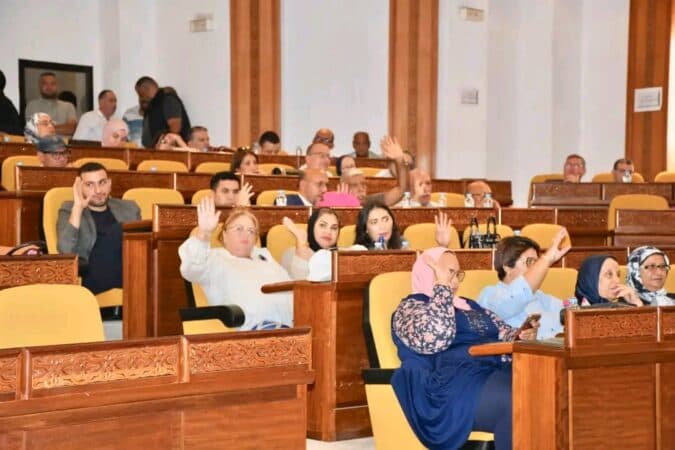 دورة أكتوبر بالرباط.. الحياني ينتقد تأجيل الميزانية ويسائل المودني عن انتمائها ا…