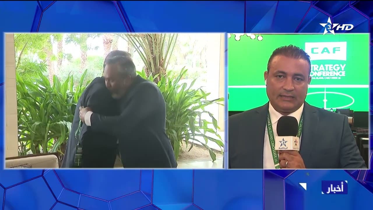خلال نشرة الأخبار المسائية، ربط مراد سيميا اتصالا مباشرا مع مبعوث القناة الرياضية، طارق السكراتي