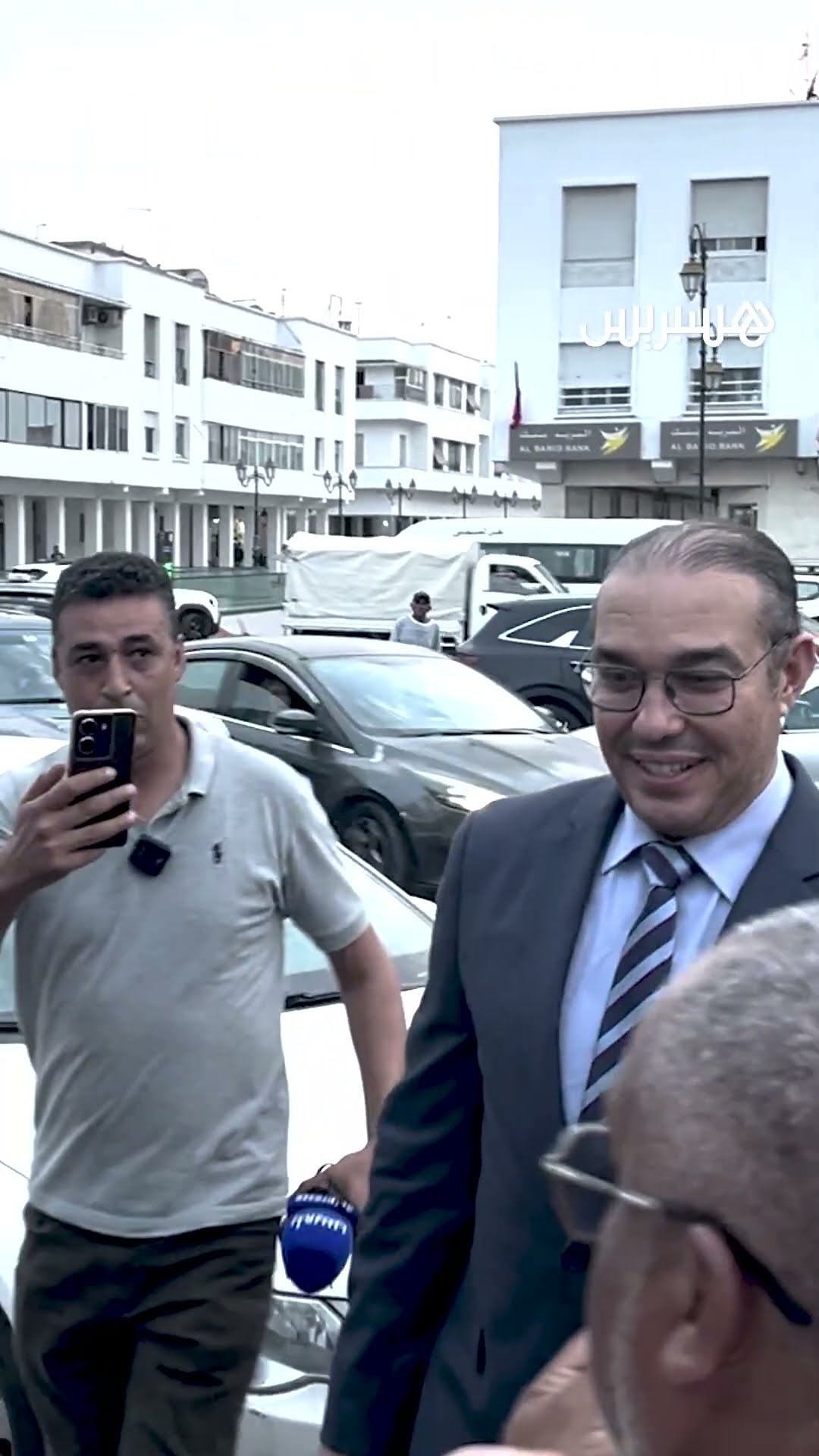 المنصوري وأوزين يصلان مقر ''البام'' لبدء المشاورات
